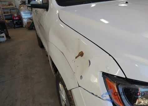 2019 Jeep Grand Cherokee Summit 4X4 z USA, uszkodzony, nr VIN 1C4RJFJT2KC555632